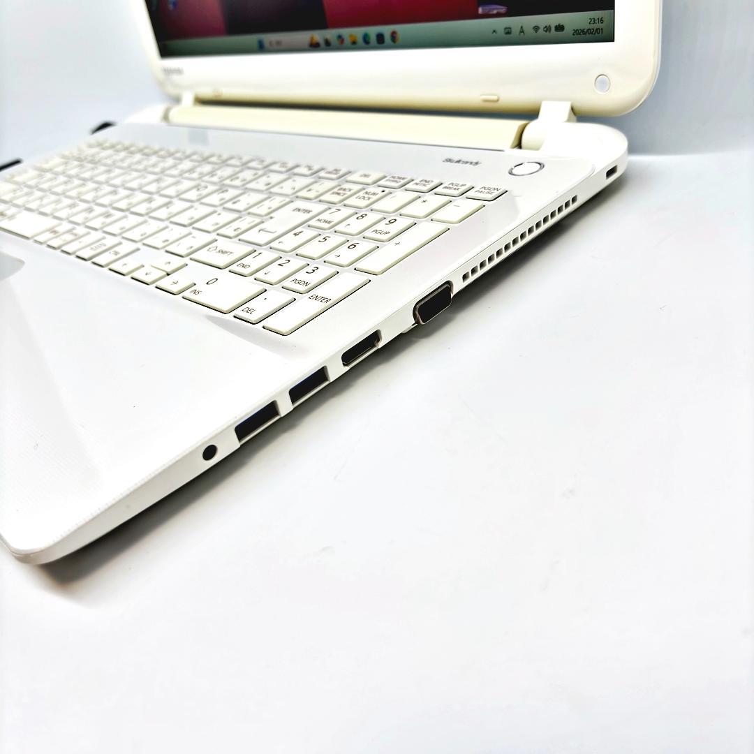 東芝 ノートパソコン Corei7 オフィス SSD Windows11 A28