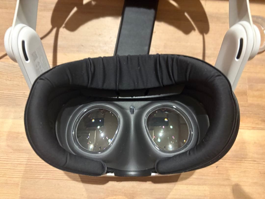  Quest 3 512GB VRヘッドセット＋充電ドック＋アクセサリー