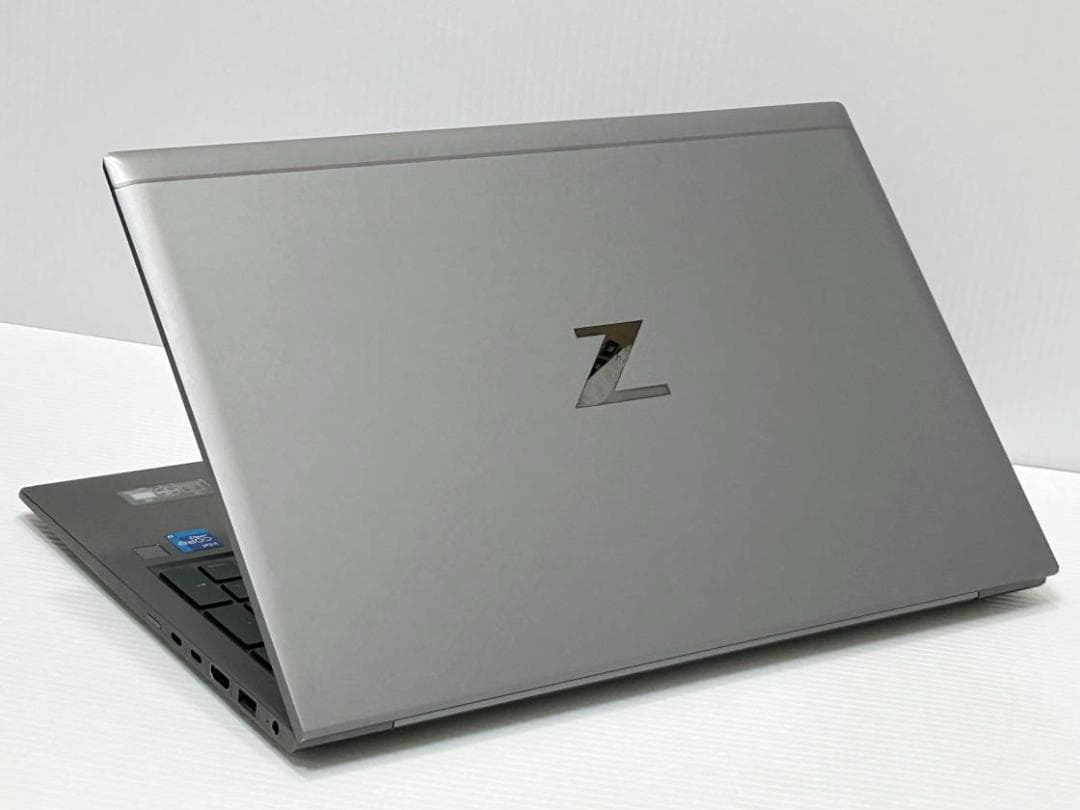 第11世代i7 NVMe1TB 32GB ZBook Firely 15.G8