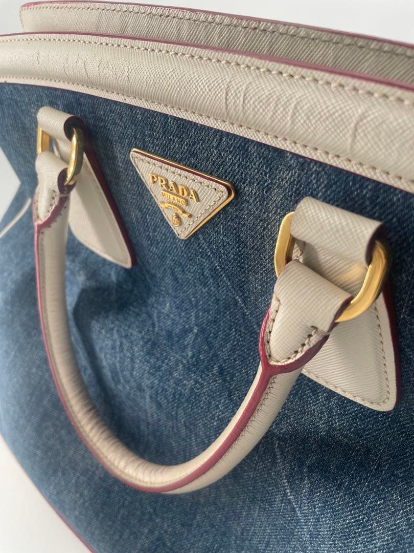 【希少】PRADA デニム ハンドバッグ サフィアーノ　保存袋付き　BN2441