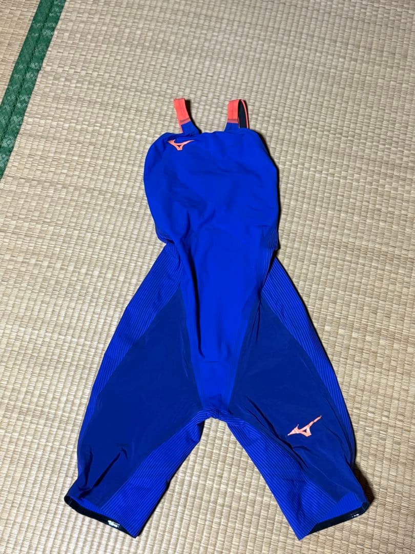 極美品　試着のみ　ミズノ　高速水着　競泳水着　GX SONIC IV MR L