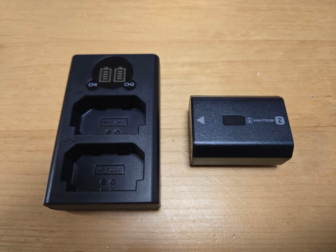 Sony α7CR ブラック 3年保証あり 予備バッテリ