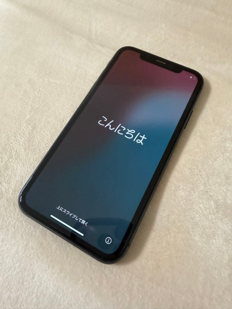 【美品】Apple iPhone 11 128GB ブラック