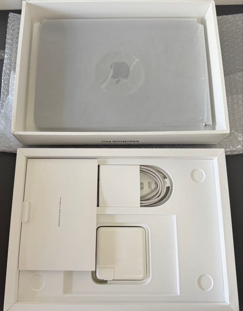 【Apple】MacBookPro(14インチ, 2021)