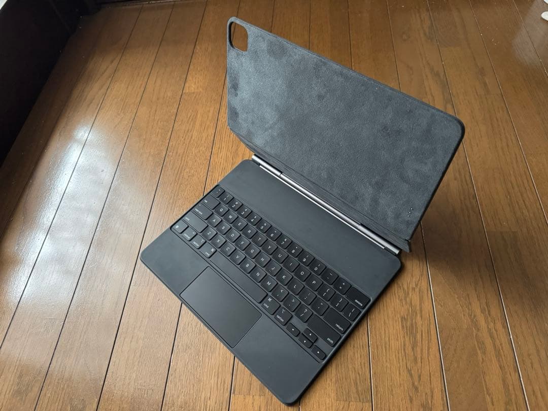Magic Keyboard 12.9インチ 英語配列 A1998 ブラック