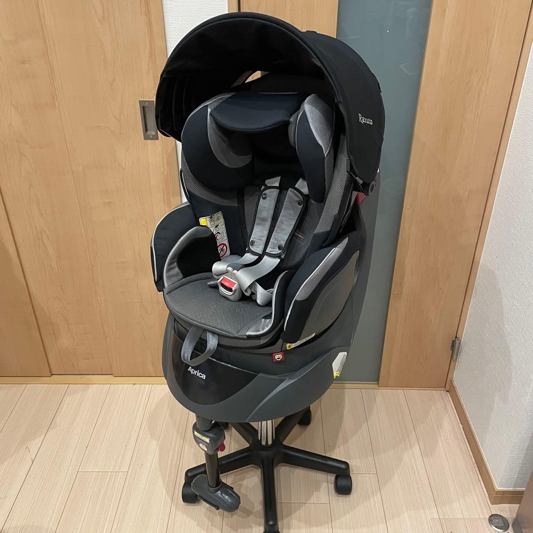 Aprica アップリカ チャイルドシート フラディア ラクート エレガント