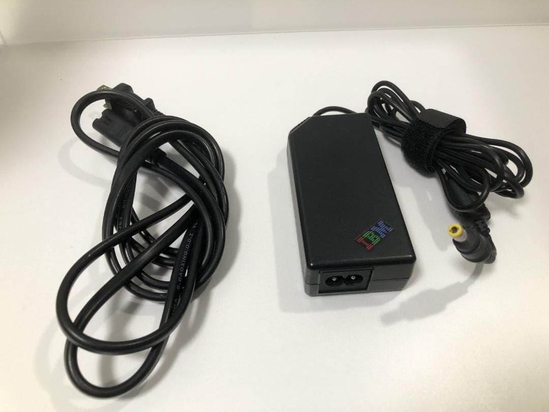 Windowsノート本体 IBM ThinkPad X40 WindowsXP