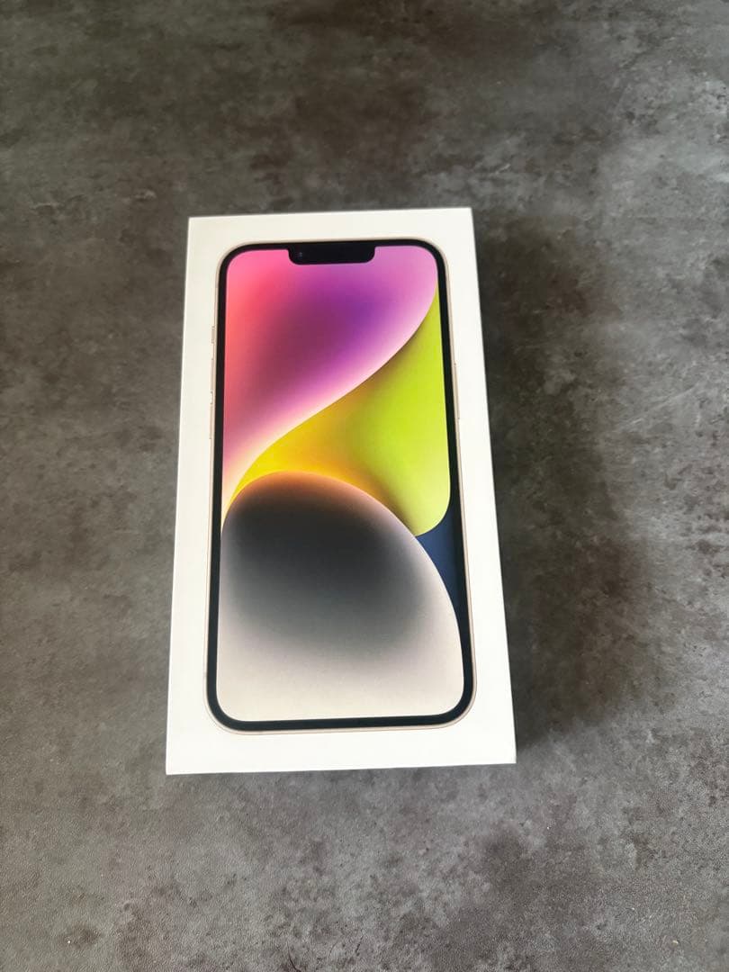 【新品・未開封品】　iPhone 14 128GB スターライト