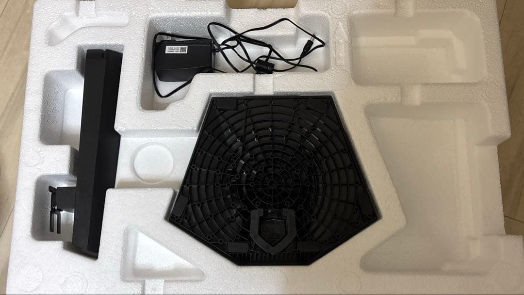 【ジャンク】ディスプレイ　25型