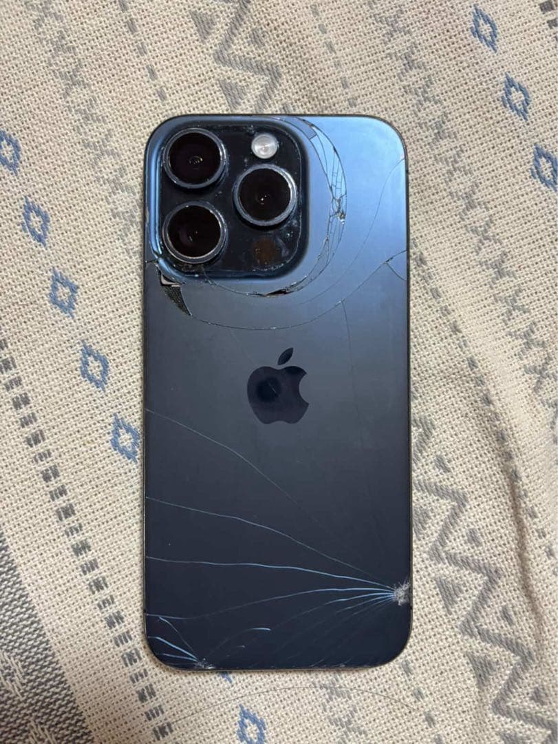 スマートフォン本体 iPhone15pro 512GB