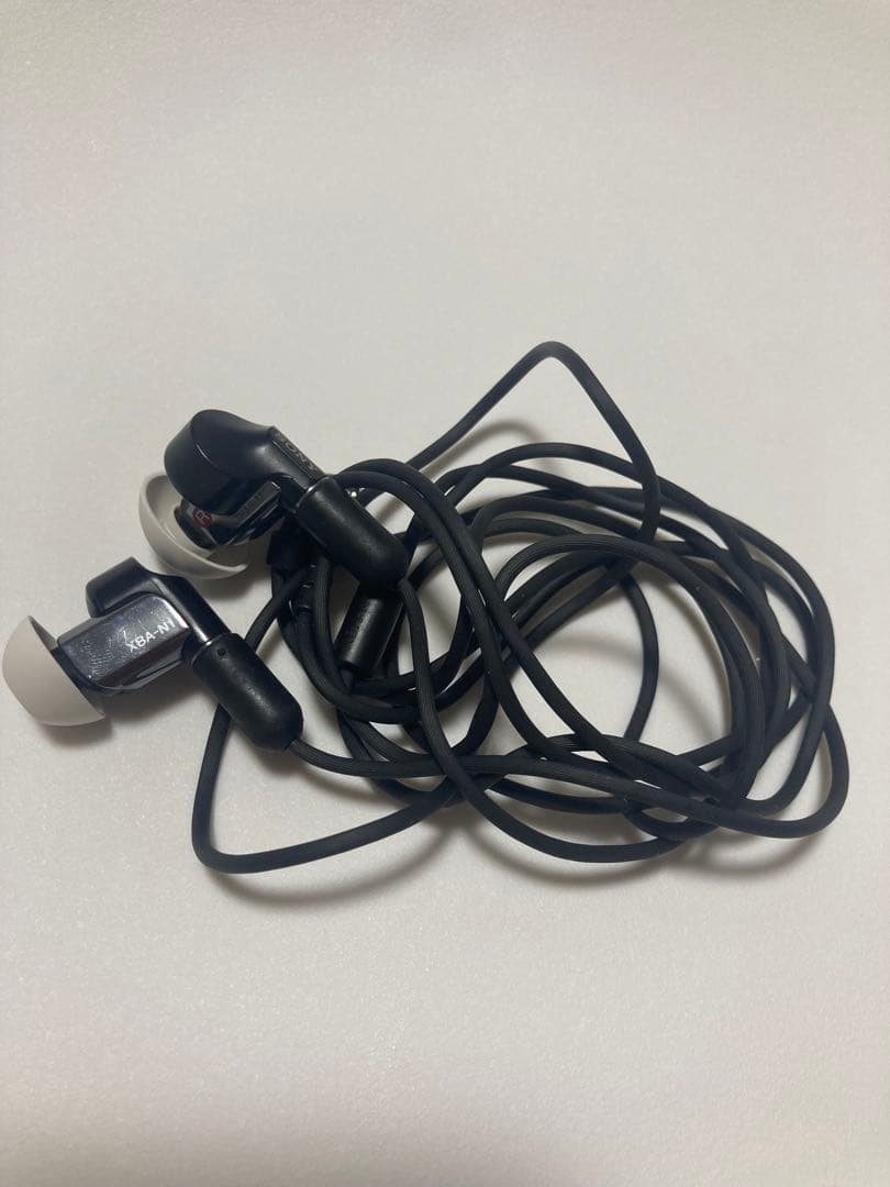 【送料込み】Sony イヤホン XBA-N1 ソニー