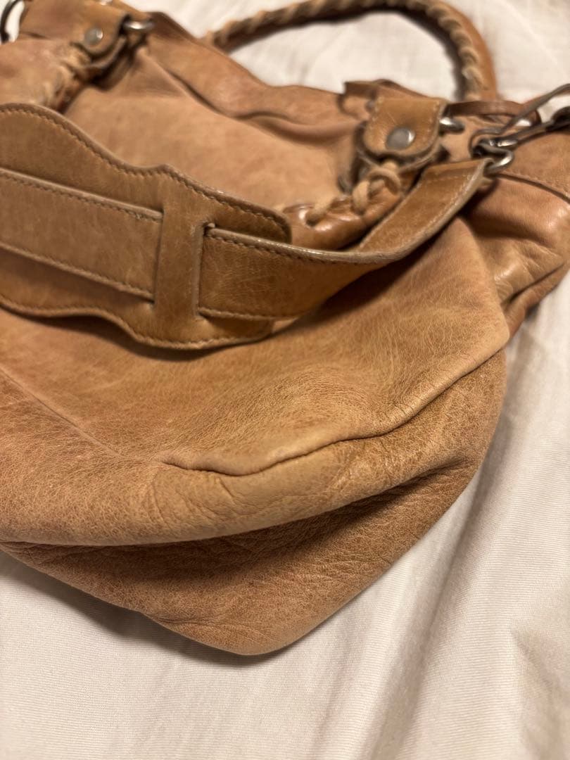 BALENCIAGA FIRST ザ ファースト ベージュ　バレンシアガ