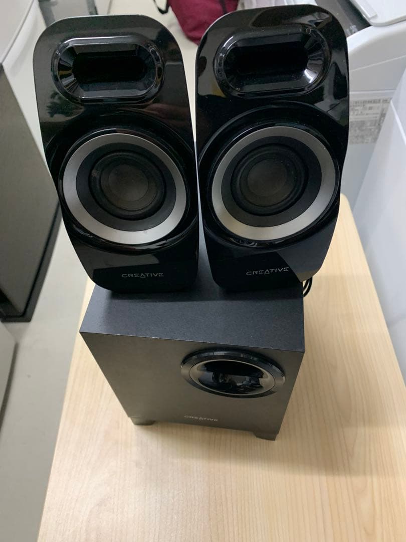 Creative 2.1チャンネルスピーカー
