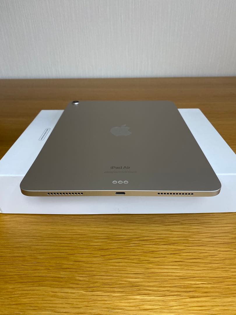 iPad Air第5世代 未使用に近い　iPad本体　Aランク