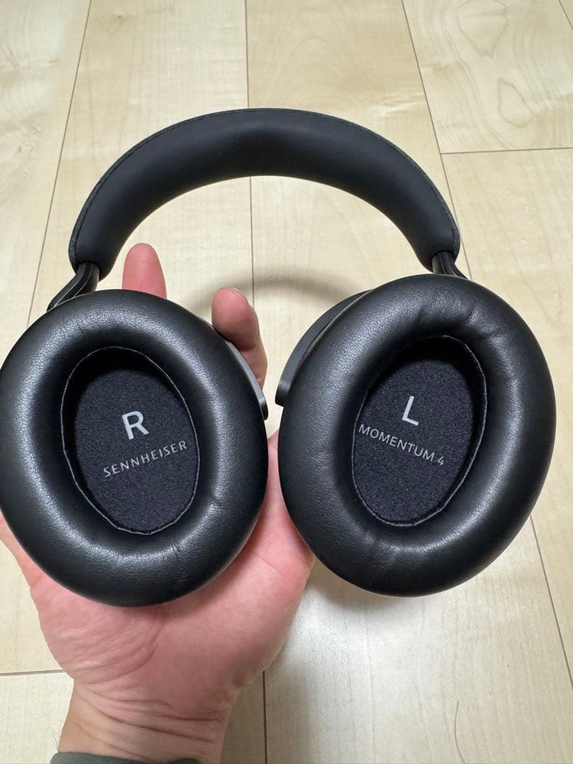 ゼンハイザー　Momentum 4 Wireless