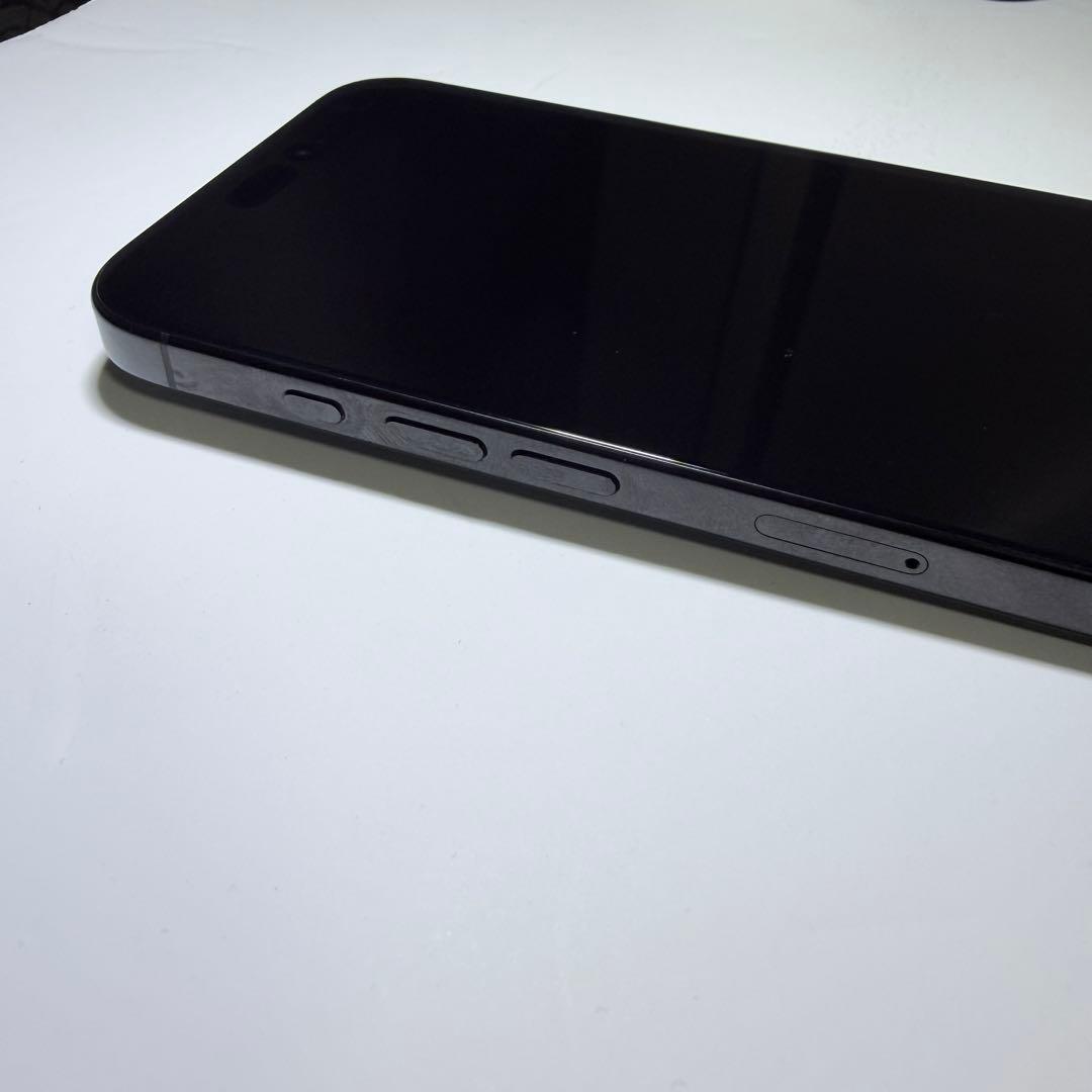 iPhone 16 Pro Max 256GBブラックチタニウム SIMフリー
