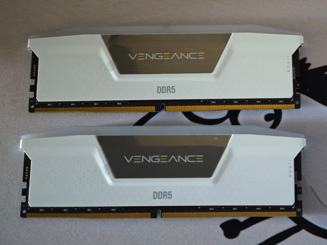 Vengeance DDR5 64GB (32GB*2) 5600MHz メモリ