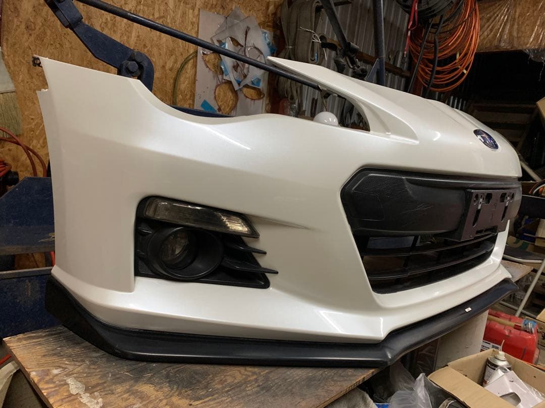 スバル　brz zc6 フロントバンパー　stiリップスポイラー