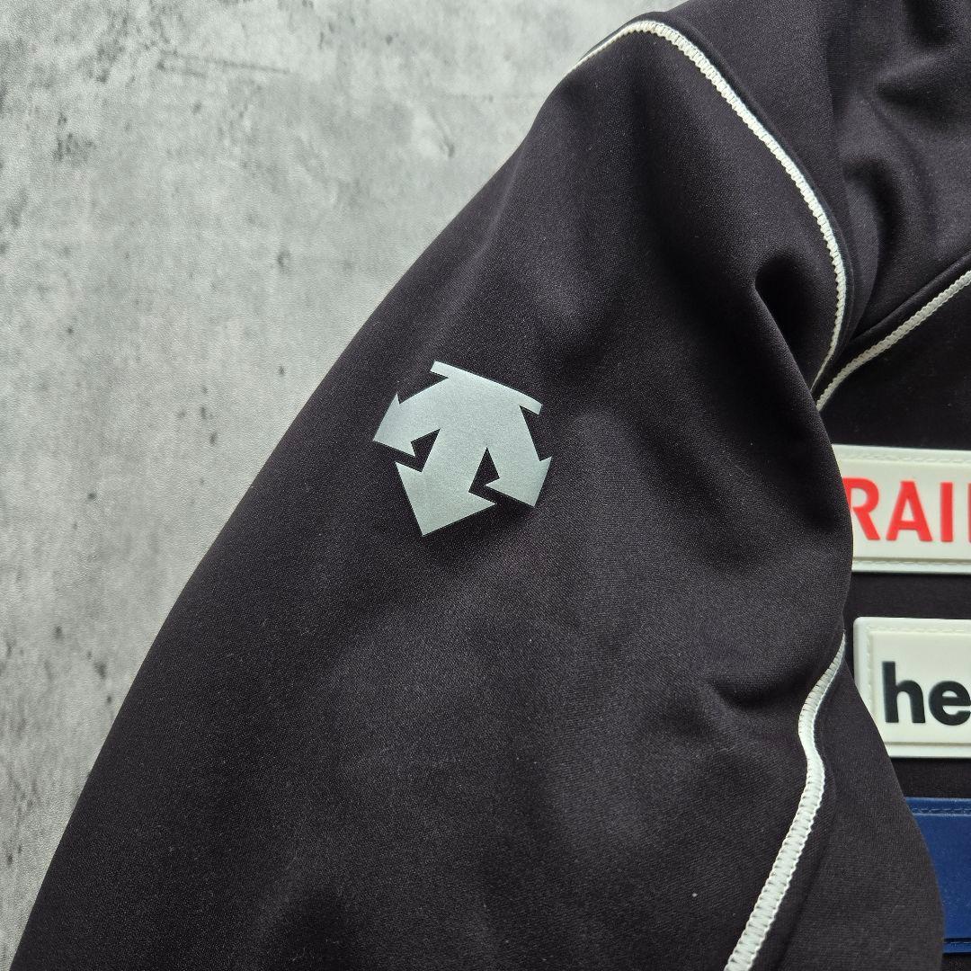 美品 デサント DESCENTE ミドラー swiss ski teamウエア