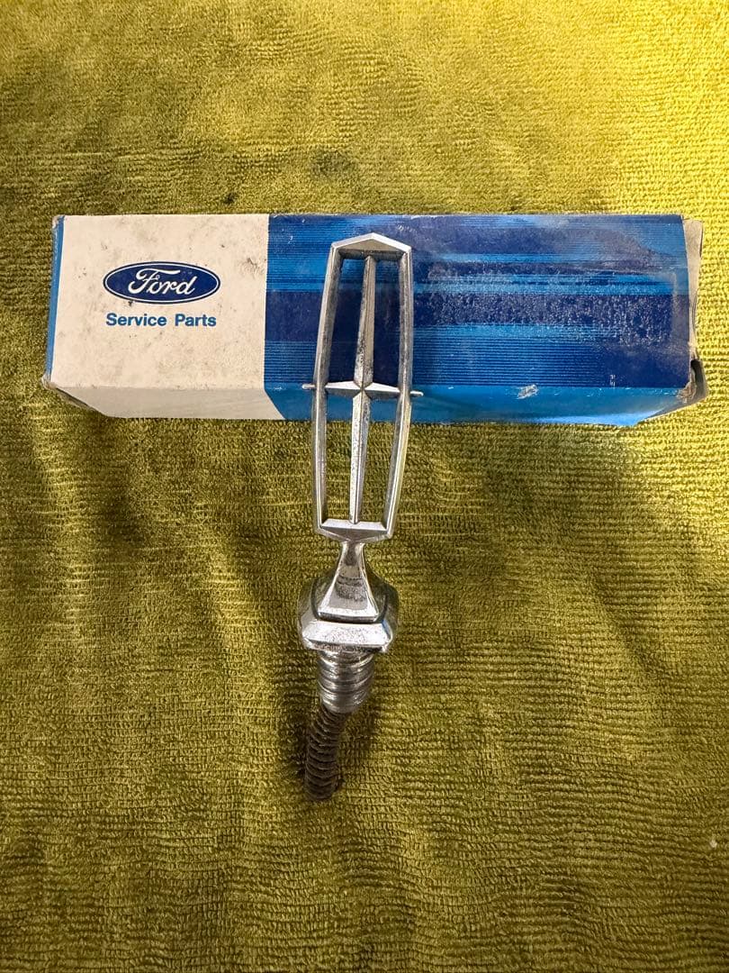 猿田　 タウンカー　ボンネット　エンブレム　ローライダー