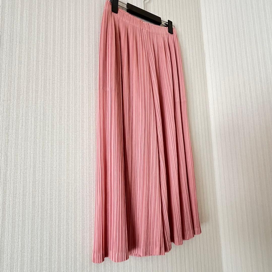 PLEATSPLEASE イッセイミヤケ フレアーワイドパンツ　ピンク　2