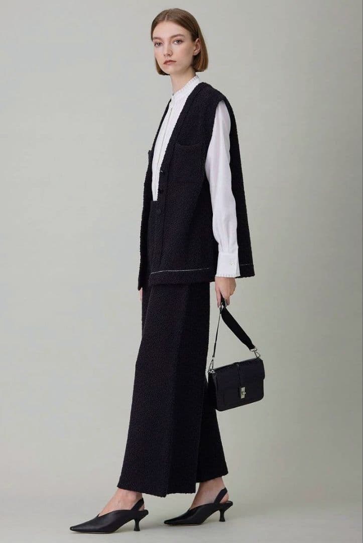 美品 iCB ブークレツイード ニットジレ 35970円 XS ベスト