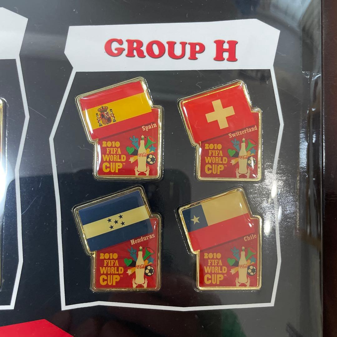 2010FIFA ワールドカップ出場国ピンズコレクション　コカコーラオリジナル