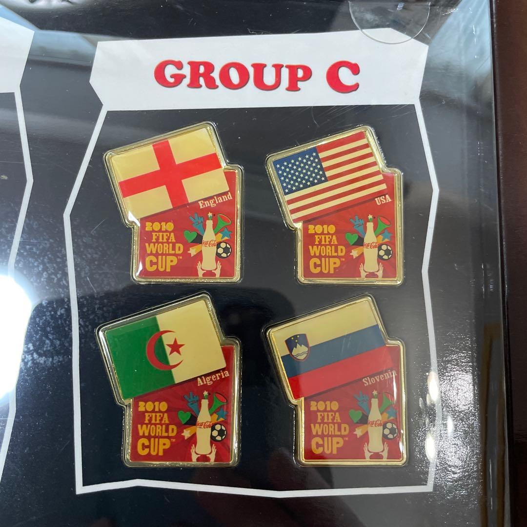 2010FIFA ワールドカップ出場国ピンズコレクション　コカコーラオリジナル