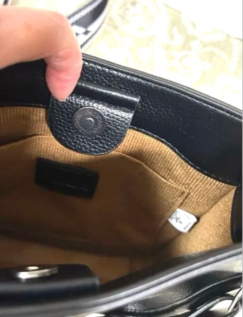 PRADAプラダ　非売品ショルダーバッグ新品