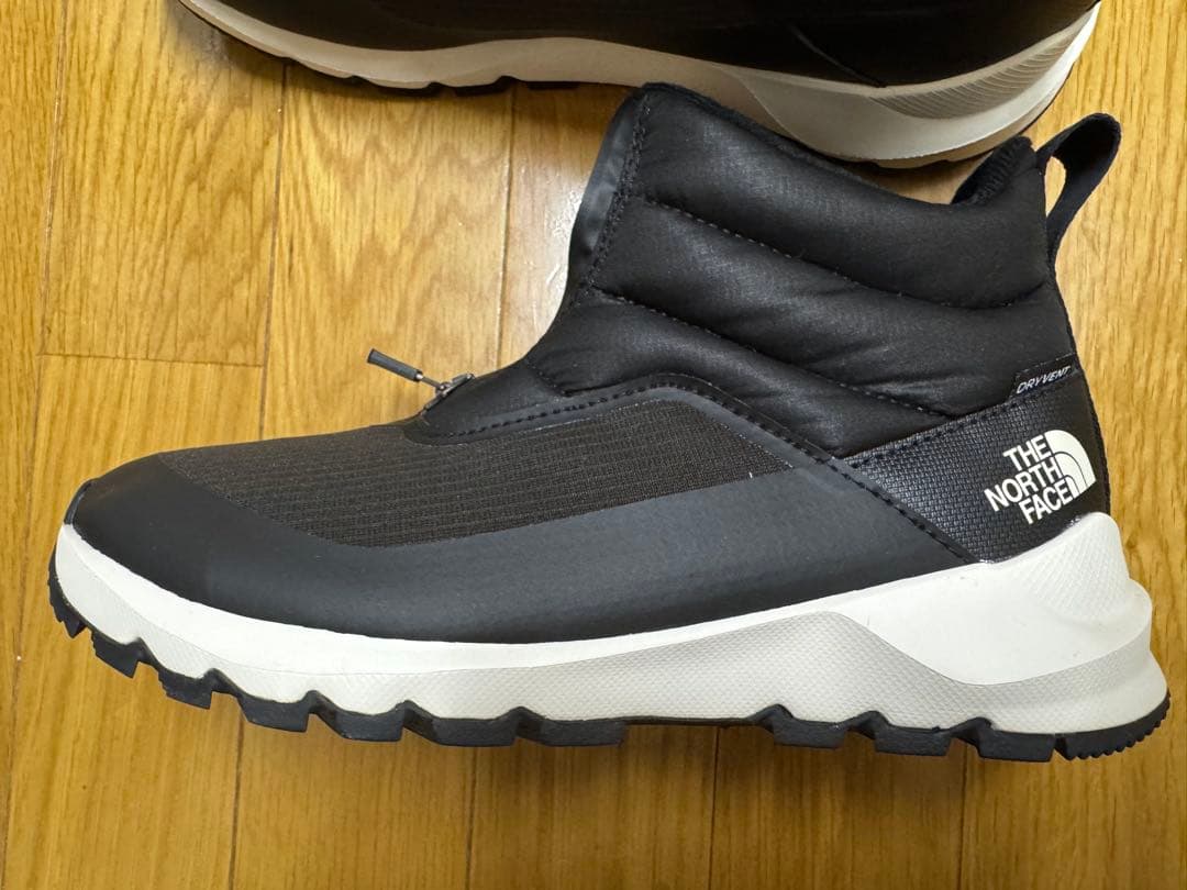 【新品未使用】ノースフェイススノーブーツ　U Sサイズの8