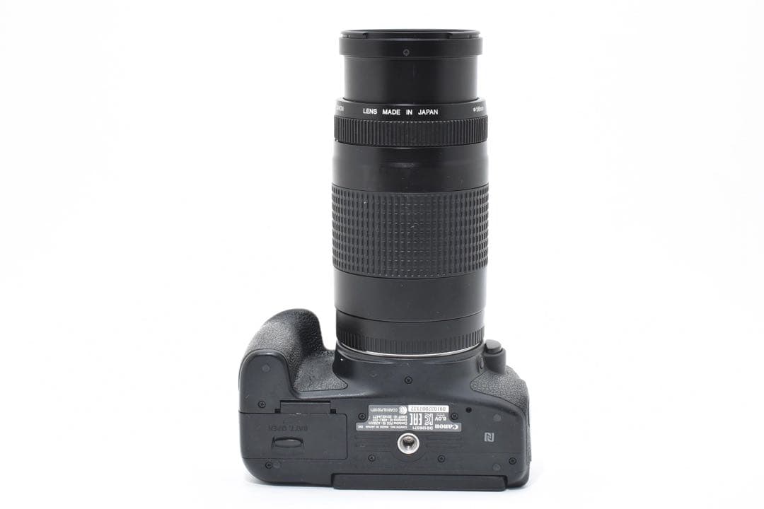 デジタル一眼レフカメラcanon kiss x8i/望遠レンズセット