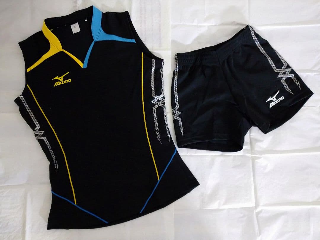 Mizuno 女子バレーボール ユニフォーム セット