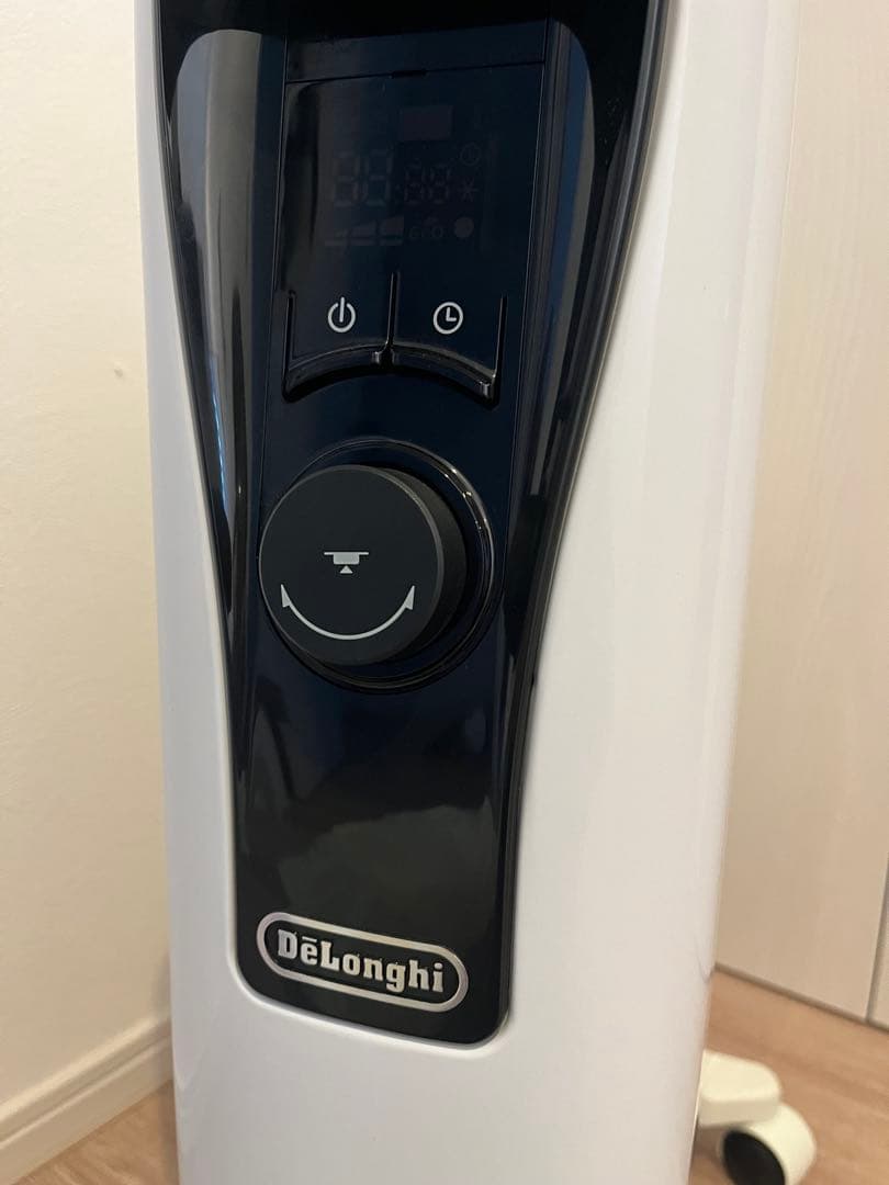 デロンギ ユニカルド オイルヒーター　写真追加可能