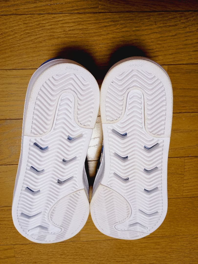 新品♥ビーチスター♥コートアダプト♥adifom アディレッタ アディフォーム