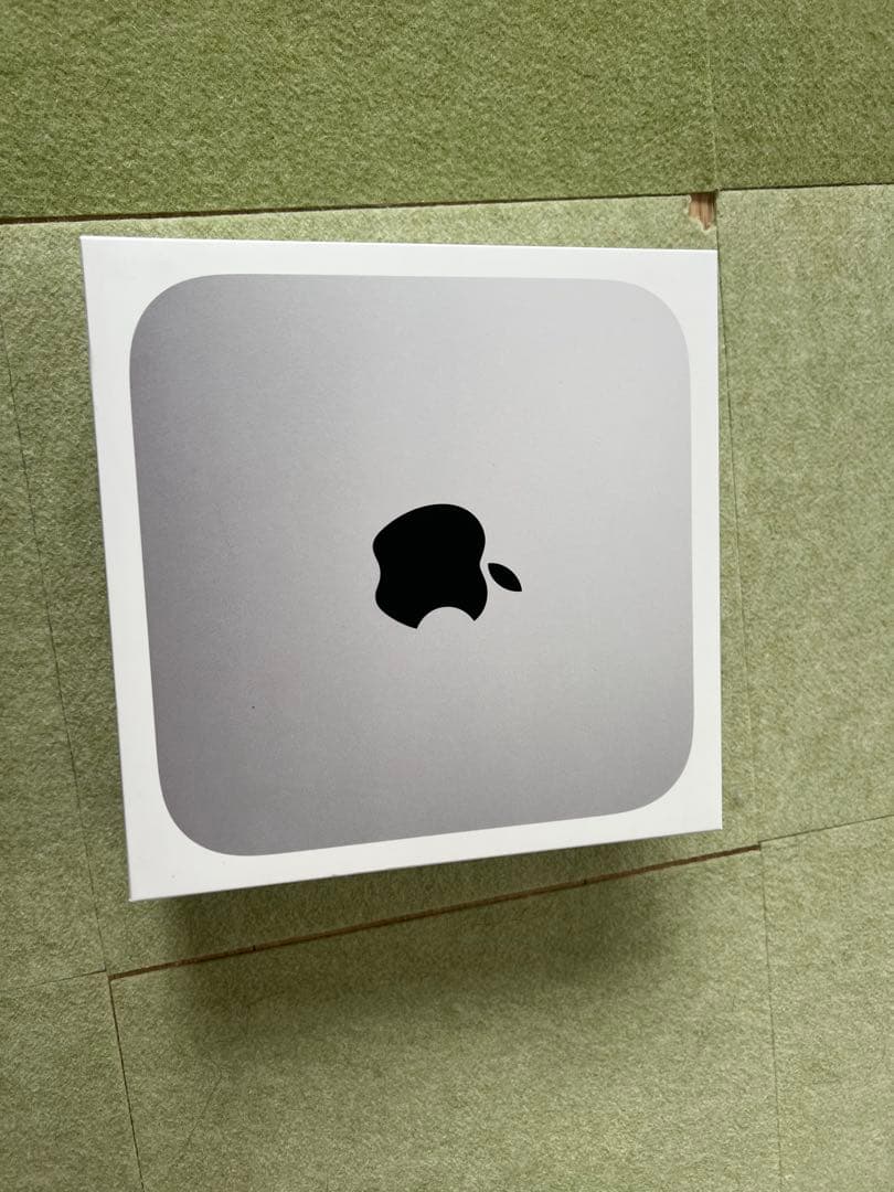 みらのさんのM2 Mac Mini 16GBメモリ／256GB SSD 美品