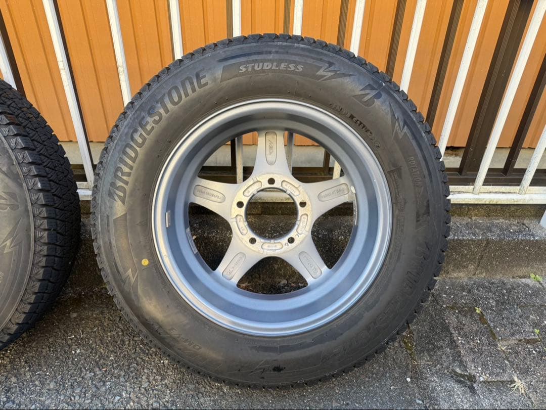 スタッドレスタイヤ・ホイールセット 175/80/16 ブリザックDM-V3