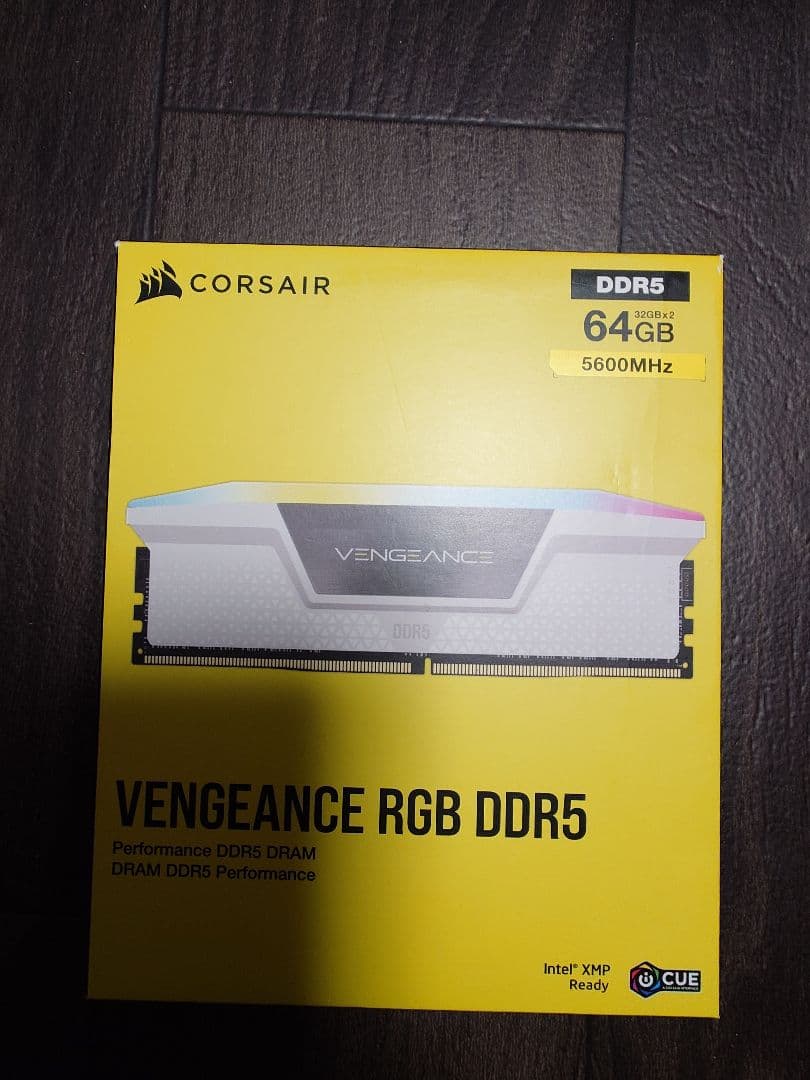 メモリー CORSAIR VENGEANCE RGB DDR5-5600 64GB