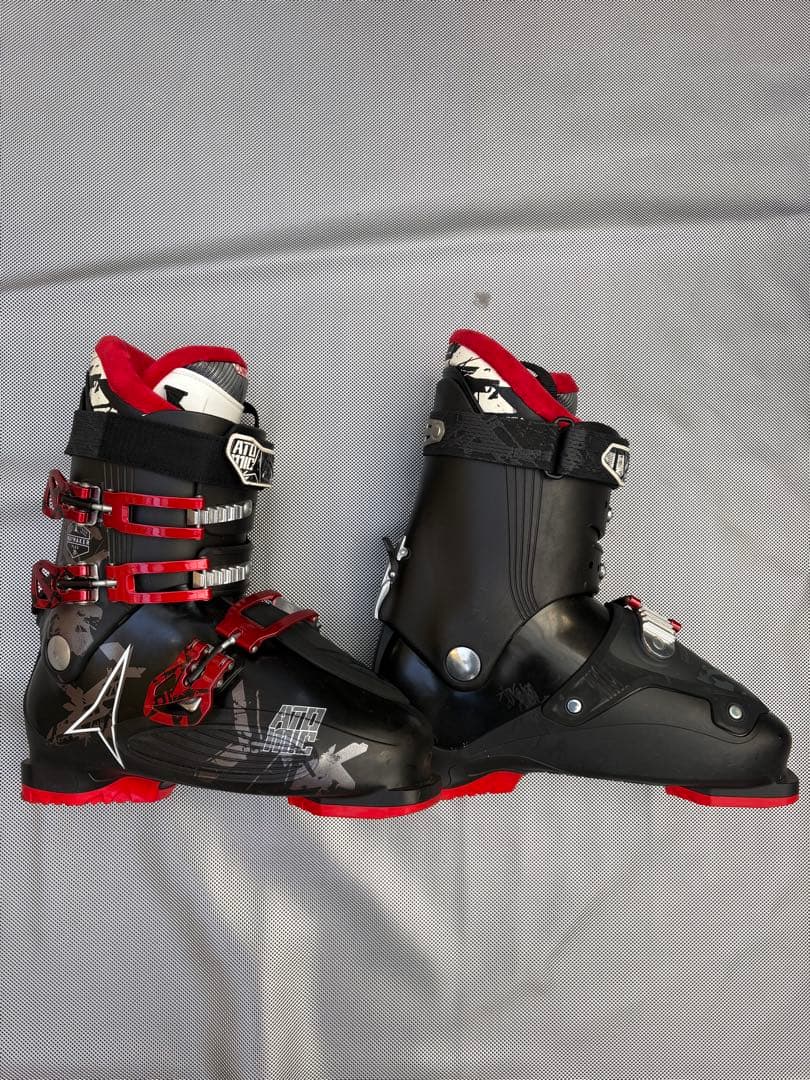 ATOMIC medium fit スキーブーツ 29 29.5