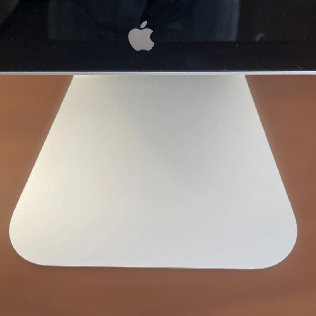 Apple LED Cinema Display 24インチ MB382J/A