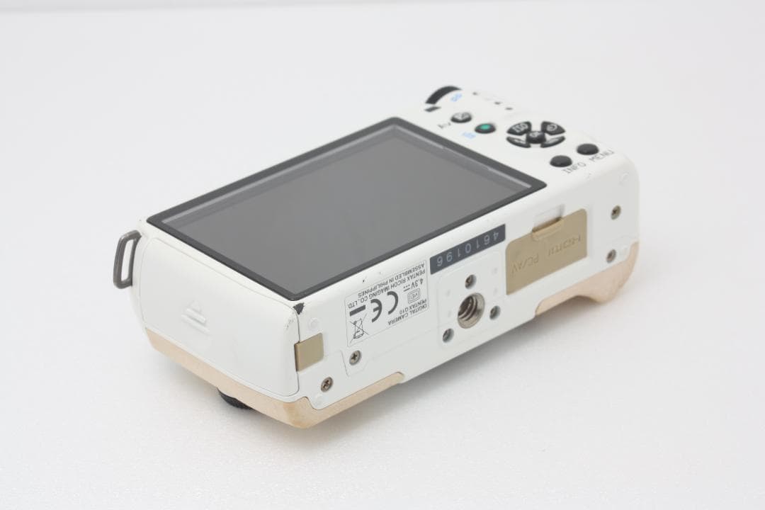 ペンタックス PENTAX Q10 ボディ ホワイト 完動品 #353b