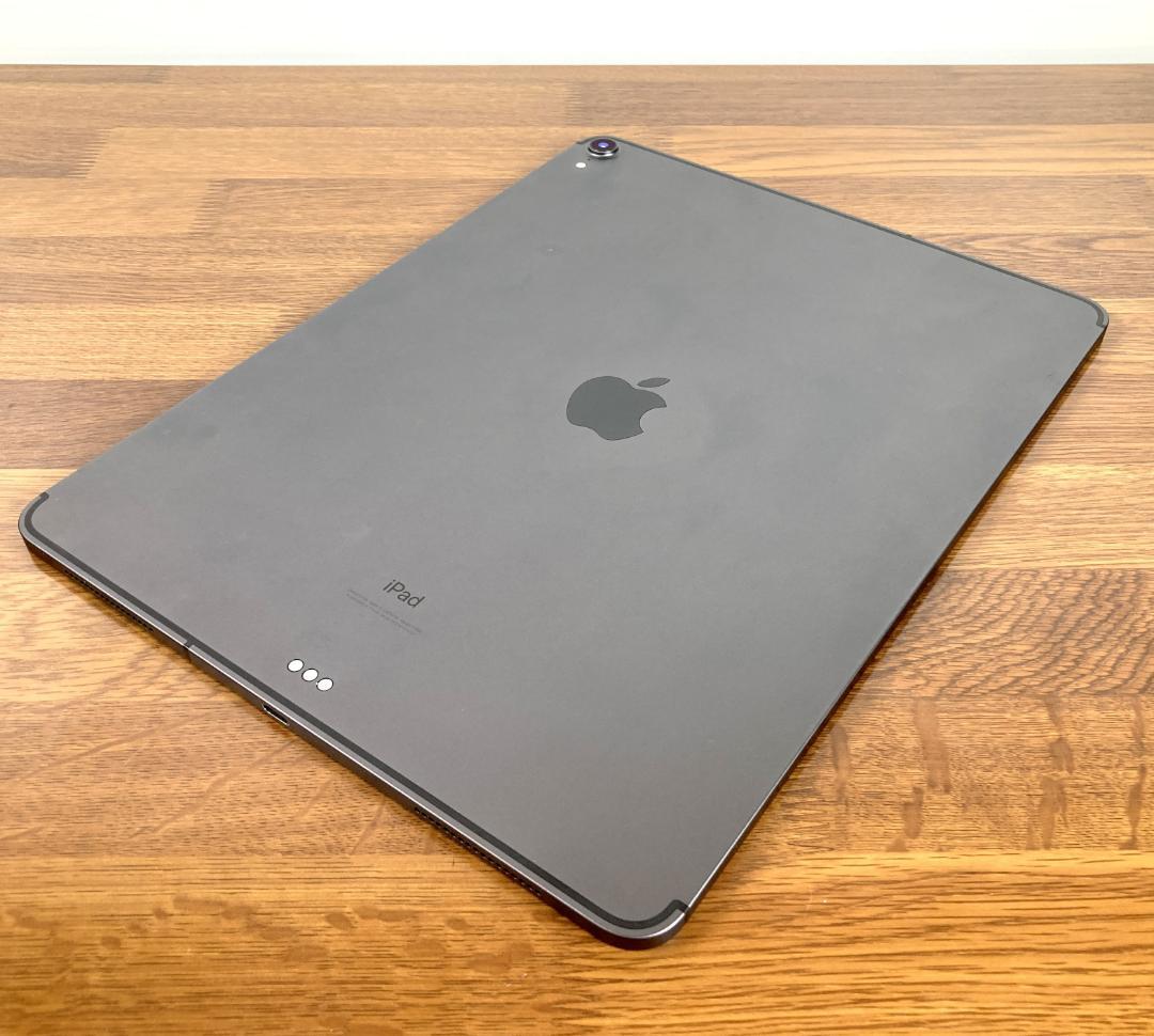 iPad Pro 12.9 第3世代 64GB Wi-Fi + Cellular