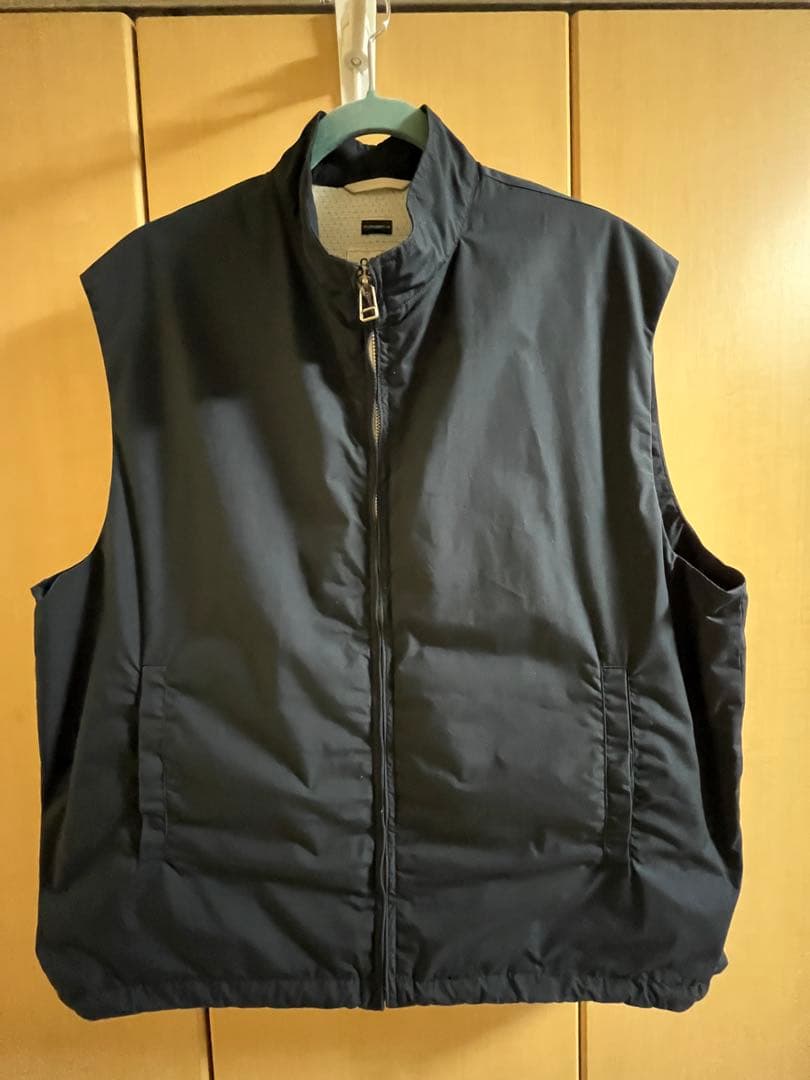 ナナミカのベスト