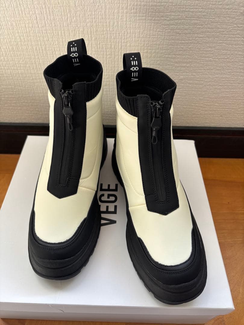 【新品未使用】ヤマダヤ　VEGE × nouer 別注スノーブーツ　24cm