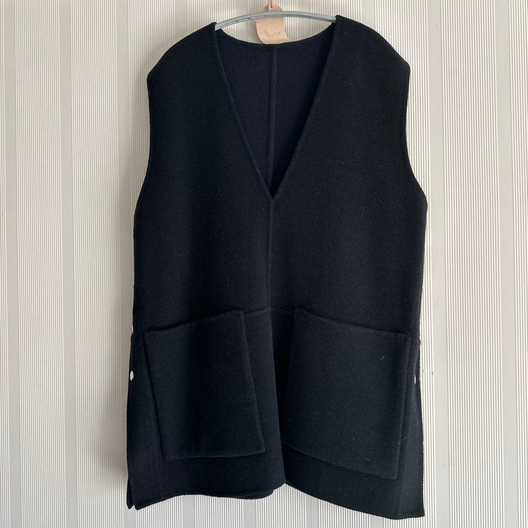 k*i様 ohga オーガ ウールベスト ブラック OHGA フリーサイズ 黒色