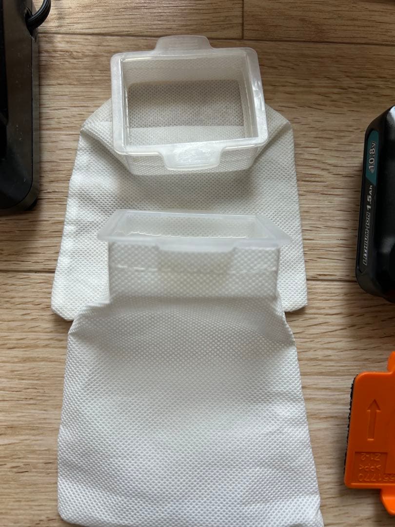 マキタCL107FD 掃除機