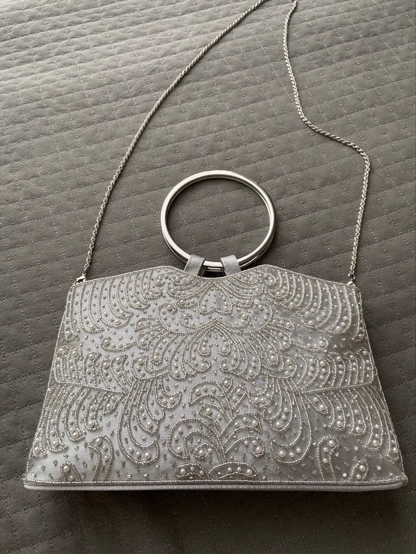 AIMER　エメ　フォーマルバッグ　パーティバッグ　　結婚式　シルバー