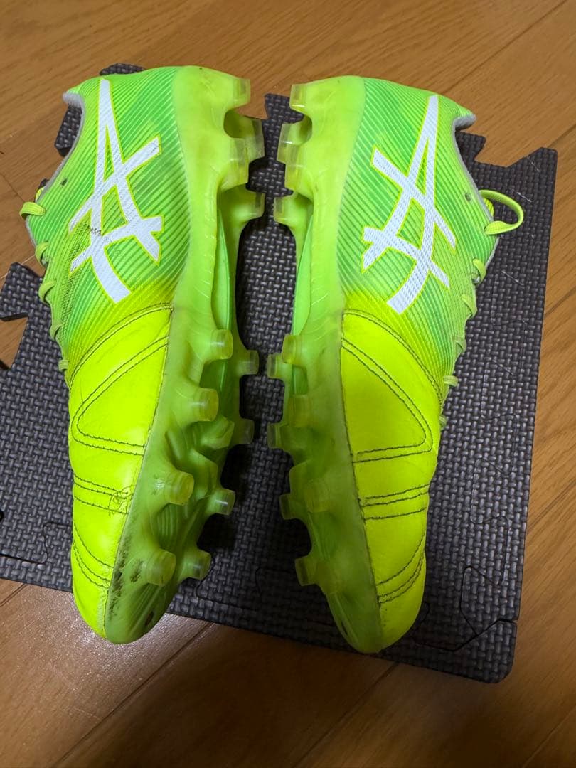 アシックス　ウルトレッツァ　27センチ