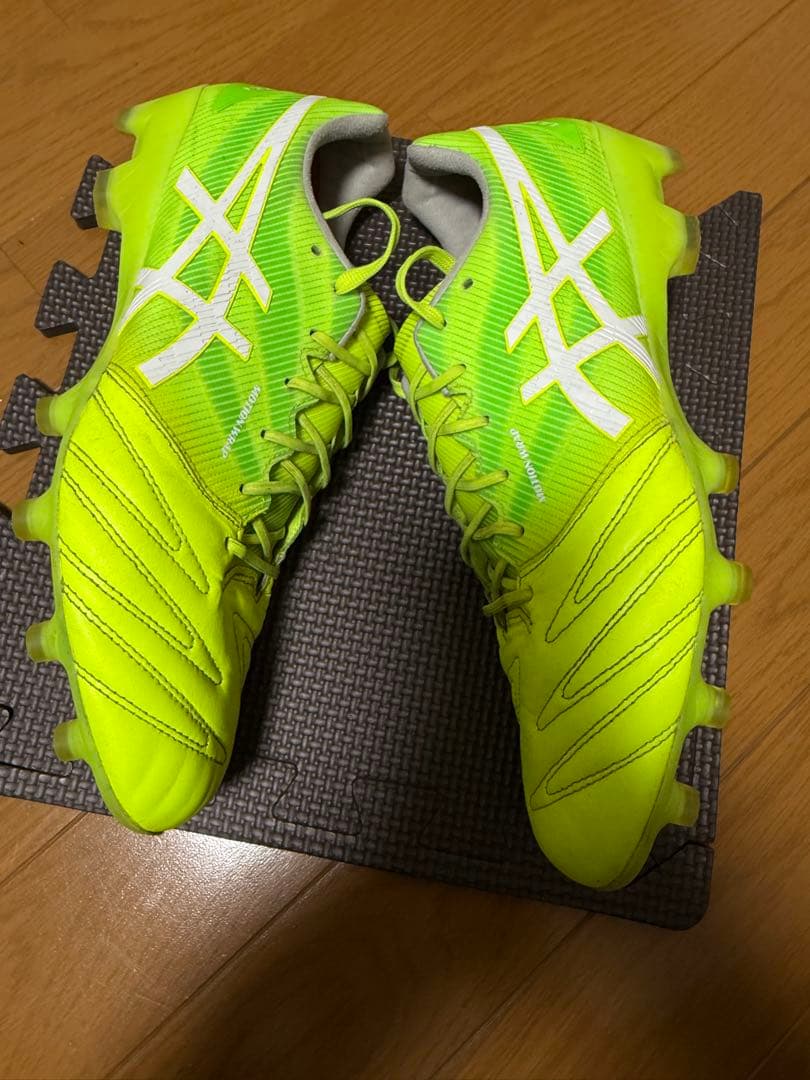 アシックス　ウルトレッツァ　27センチ