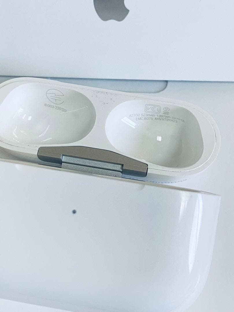 Apple AirPods Pro 2世代 充電ケースのみ