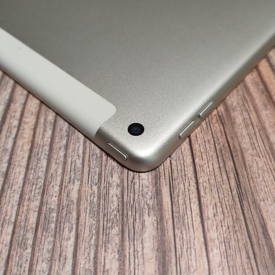apple iPad 第8世代 32GB SIMフリー バッテリー95% 超美品